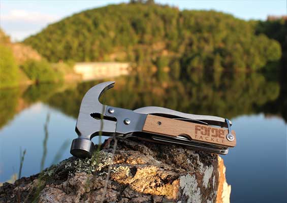forge tackle tool