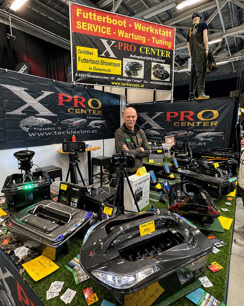 X-PRO Fishing Futterboote, Futterboot Zubehör und Karpfenangeln Technik auf der Carp Austria Angelmesse