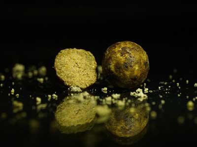 Black Label Baits 26 inzztant liver boilie blb