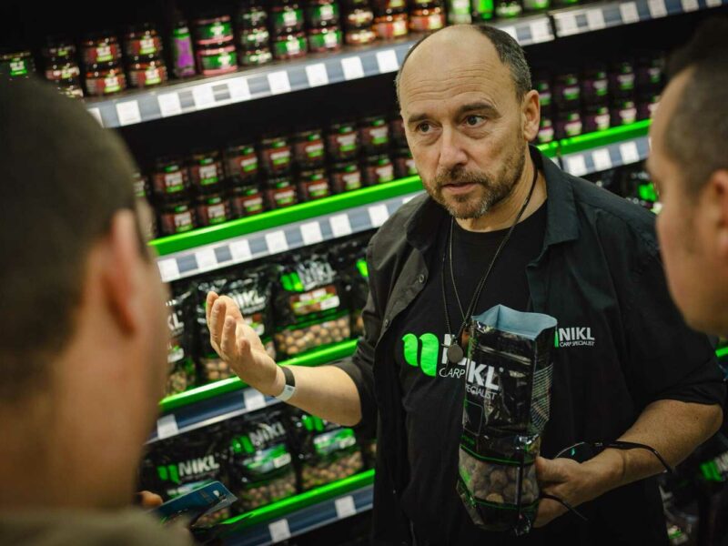 Nikl Carp Specialist mit Karel Nikl, Krill Berry, Scopex Squid und Premium Karpfenködern auf der Carp Austria Fischerei Messe