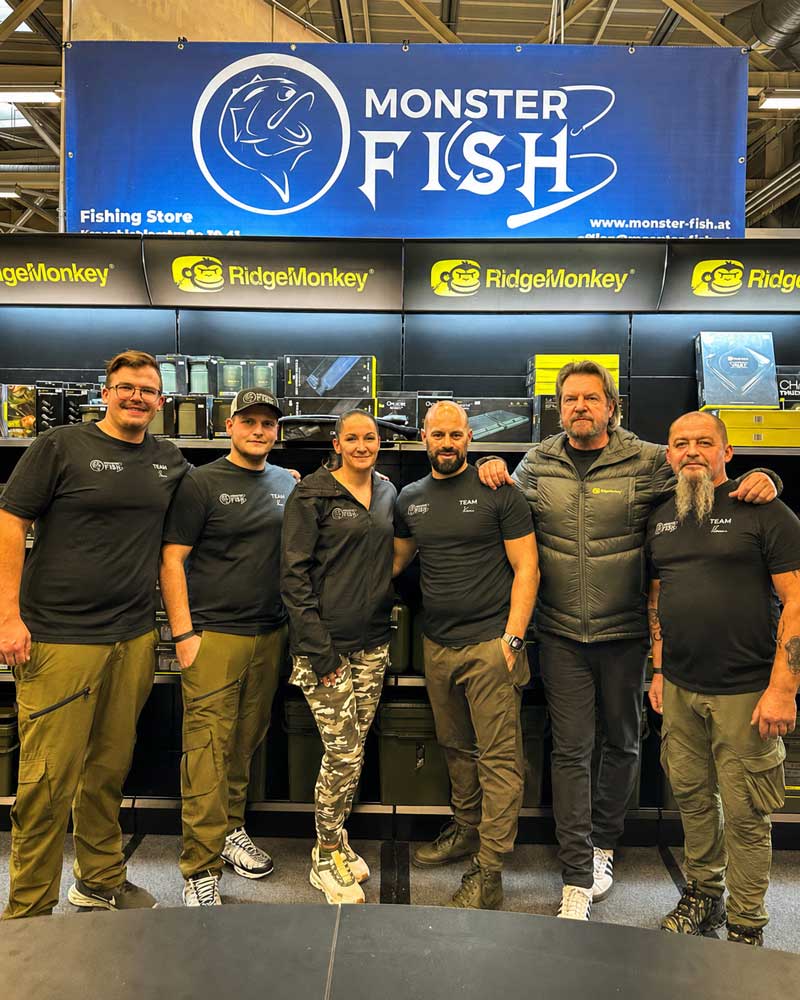 Monster Fish Angelshop mit Karpfentackle und Angelzubehör auf der Carp Austria Angelmesse