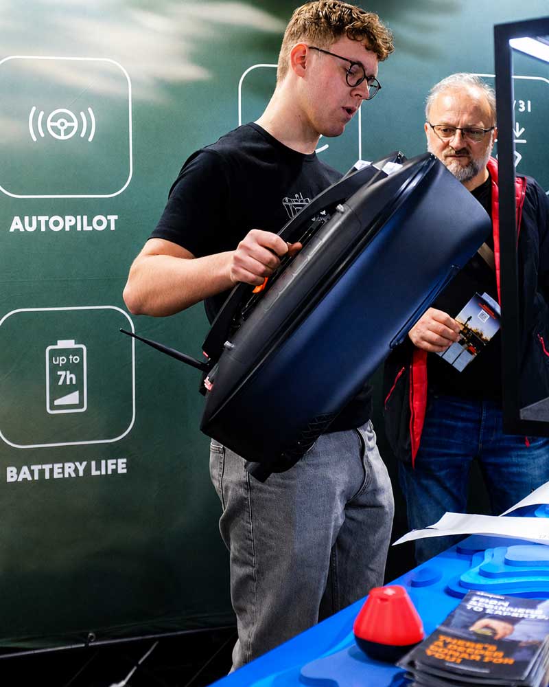 Deeper Sonar, Fishfinder und Echolot für Spotsuche auf der Carp Austria AngelmesseDeeper Sonar, Fishfinder und Echolot für Spotsuche auf der Carp Austria Angelmesse