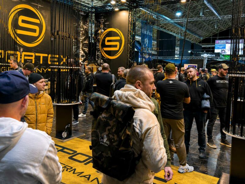 Sportex Messestand mit Carp Rods, Karpfenruten und Angelzubehör auf der Carp Austria Fischerei Messe