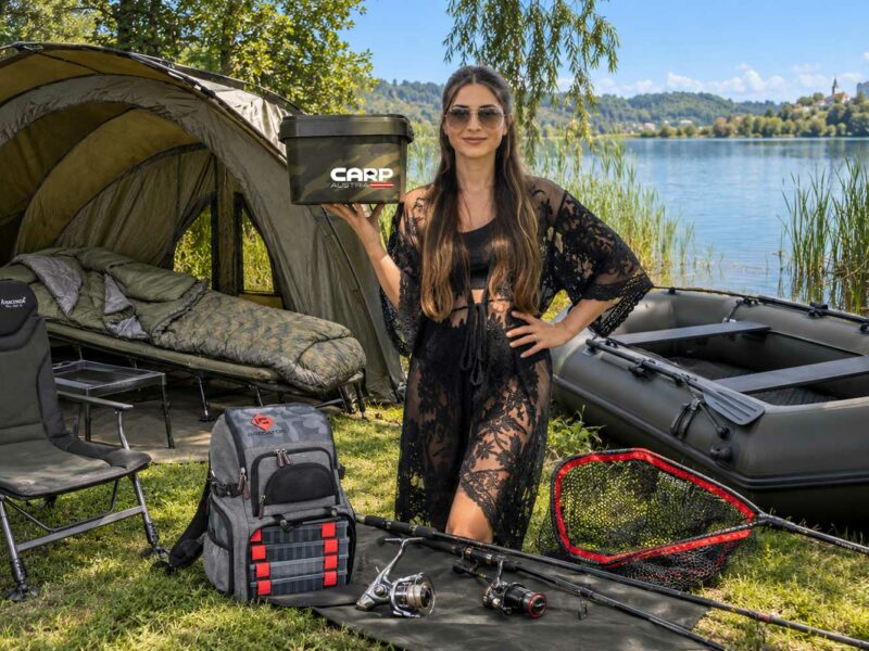 MEGA-Gewinne der Carp Austria Überraschungs-Eimer mit Karpfentackle, Raubfisch-Tackle und Raptor Angelboot