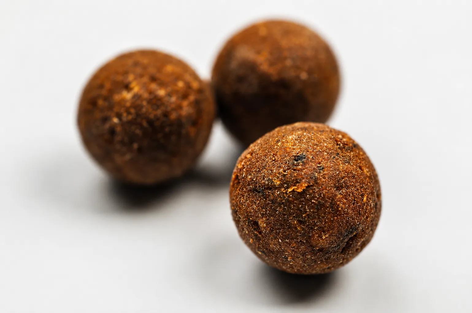 Boilies, Pop-Ups und Pellets für Karpfenangeln auf der Carp Austria