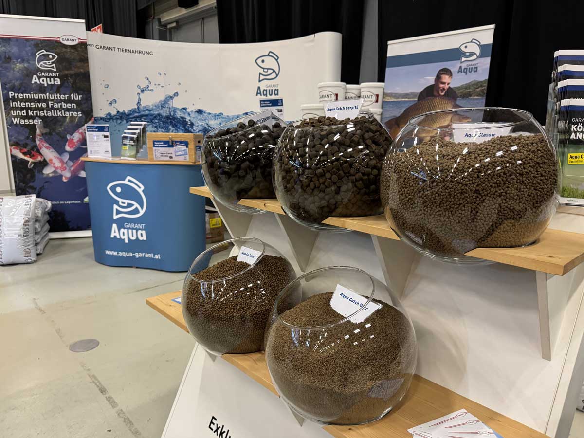 Karpfenpellets, Boilies, Partikel und Futter auf der Carp Austria vergleichen