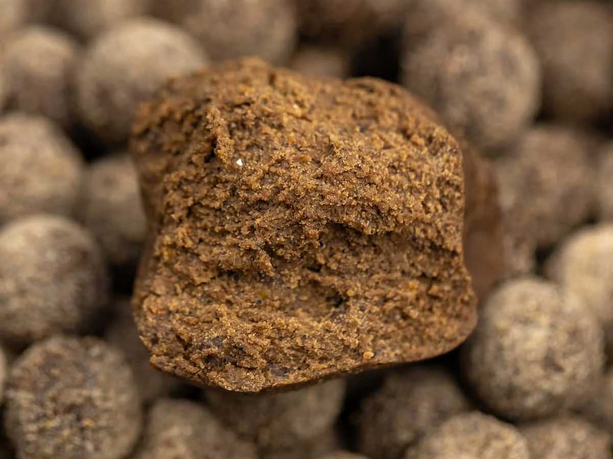 NVIBE Impact Krill Dough als ungekochter Boilieteig für Karpfen