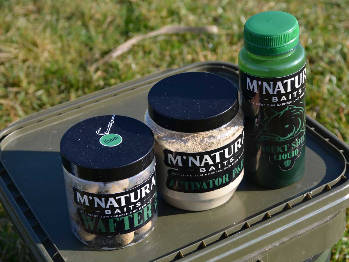 M’NATURA-Baits Wafter, Activator Powder und Liquid beim Karpfenangeln