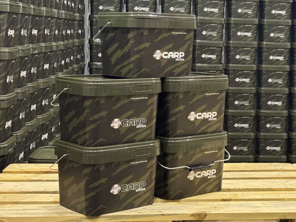5 Carp Austria Camo Buckets as 10-litre camo bait buckets – 5-pack